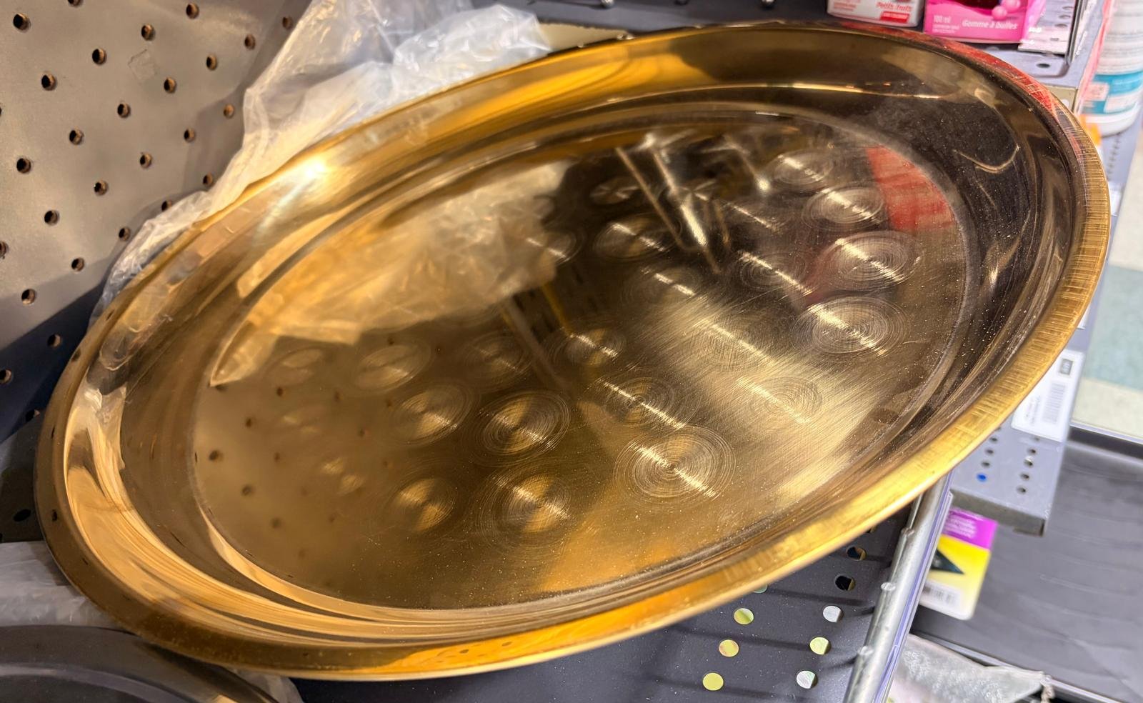 flat pan round gold (15.75in)